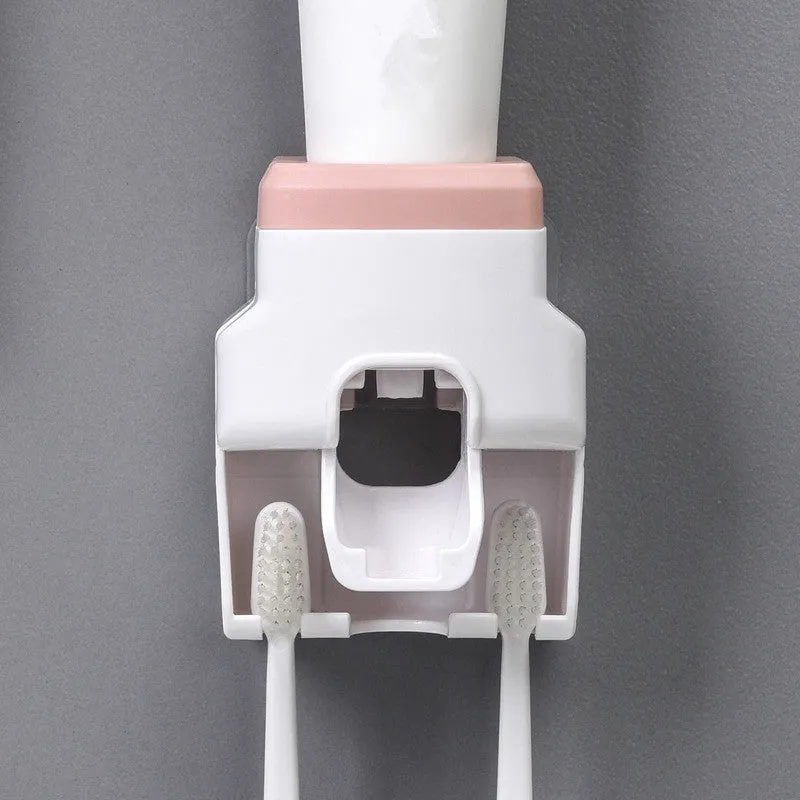 Automatic toothpaste squeezing toothbrush holder