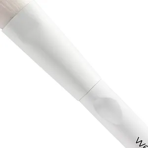 WET N WILD - Flat Top Brush - 1 Brush